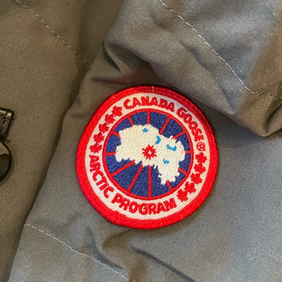 Canada Goose Lorette Parka Fusion Fit Heritage graphite Grey - Picture 11 of 13